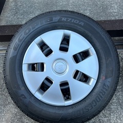 商談中　
値下げ中21日まで⭐︎新車外し⭐︎軽バン.軽トラ.12インチホイール.タイヤ付きの画像