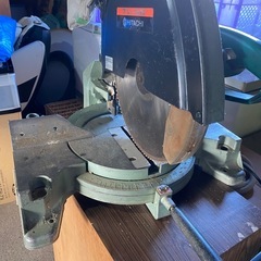 日立卓上電動丸のこの画像