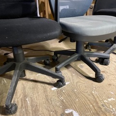 オフィスチェア1脚2500円の画像