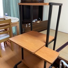 パソコンデスク　　無料!!の画像