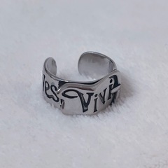 Vivienne ヴィヴィアン　指輪　リング　シルバー