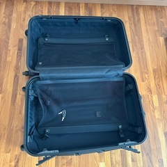 キャリーケースの画像