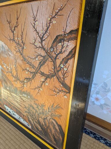 珍レトロ!平成元年（1989年）制作襖に木彫りの絵画です。 (KITA) 伊那
