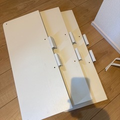 突っ張りランドリーラックの画像