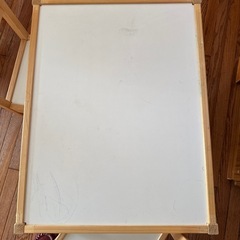 イケア  レット 子ども用テーブル　チェアセットの画像