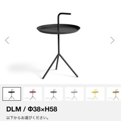 サイドテーブルの画像