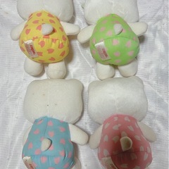 ハローキティ ぬいぐるみ 4体セットの画像