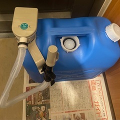電動給油‼️灯油缶18リットル