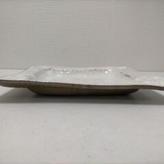 信楽焼 へちもん 白刷毛目 角大皿 約27cm 日本製 和食器 陶器 角皿 盛皿 盛り付け皿 刺身皿 焼き物皿 和モダン 未使用 保管品　251216-1Aの画像