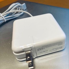 Mac Bookpro 13インチ OS15.5の画像