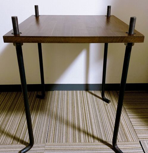 M413 Creema サイドテーブル カフェテーブル 飾り棚 アイアン 丸棒