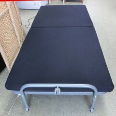 折りたたみベッド セミシングル マットレス付き ネイビー コンパクト 来客用 仮眠用 折り畳み 札幌 西野店の画像