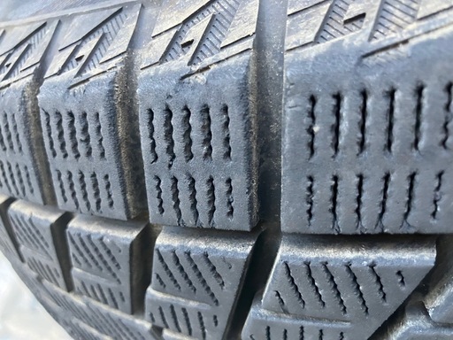 中古 ヨコハマ スタッドレスタイヤ
