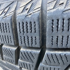 中古 ヨコハマ スタッドレスタイヤの画像