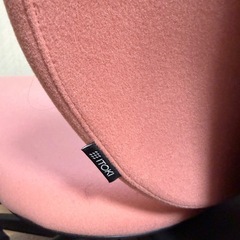 ITOKI　オフィスチェア（ピンク）中古の画像