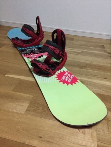 スノーボード3点セット (ボード、ビンディング、新品ボードバッグ)