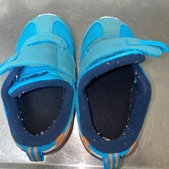 asics キッズ靴 １４.５cmの画像