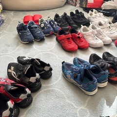 ダイヤルドライブ　キッズスニーカー　22cmの画像