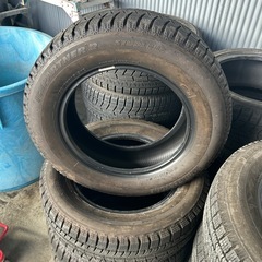 195.65.15スタッドレスタイヤの画像