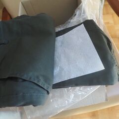スラックス、未使用品、サイズLの画像