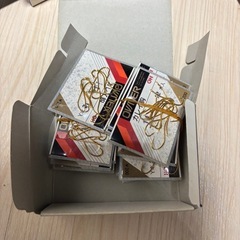 釣り針　多数の画像