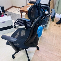 ワークチェア デスクチェア ハンガー付きの画像