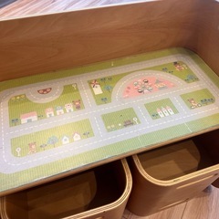 コロコロデスクの画像