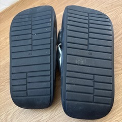 シルバーリング厚底サンダルの画像