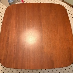 引き取り決定ダイニングテーブルの画像