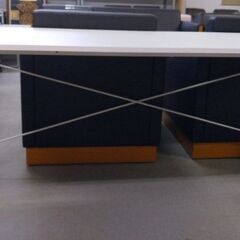 L字型木製パソコンデスクの画像