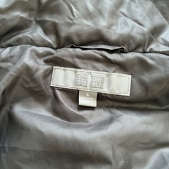 中古ユニクロダウンベストの画像