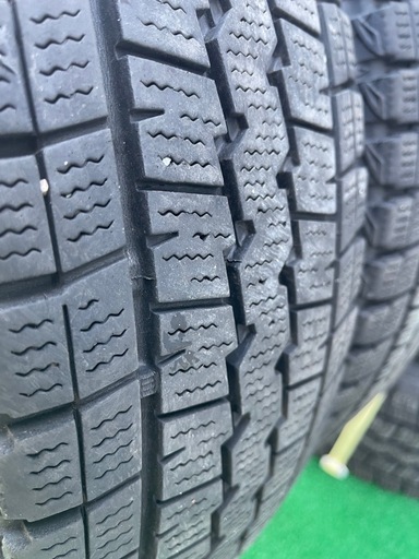 スタッドレス195\80r15