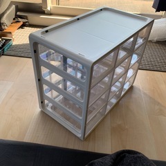 小物収納ケースの画像