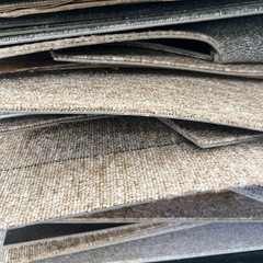 大量 タイルカーペット グレー ベージュ の画像