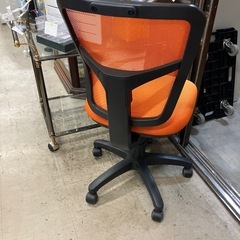 O2512-408 昇降オフィスチェア オレンジ 中古美品の画像