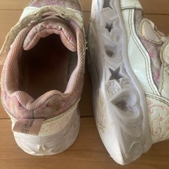 光る靴　16.0cmの画像