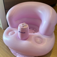 リッチェル(Richell) ふかふかベビーチェア
の画像
