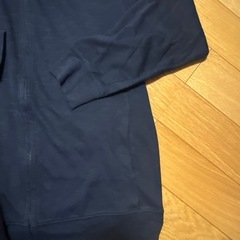 ユニクロ　メンズ　XXL パーカーの画像