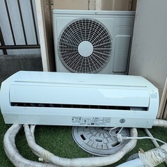 中古エアコン　ガス回収実施の画像