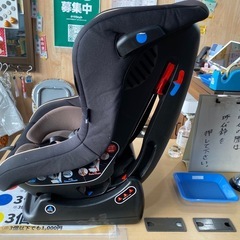 12月は毎日営業中‼️ 西松屋　マムズチャイルドシートの画像