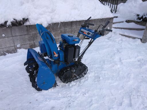 除雪機ヤマハ☆YSM560☆セル付き☆5馬力☆整備済み☆クローラー、ヒビ