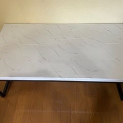 テーブルの画像