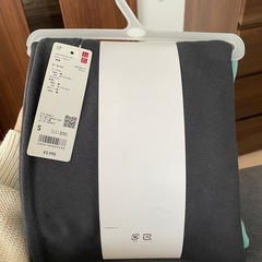 新品未使用ユニクロ　メンズS 上下の画像