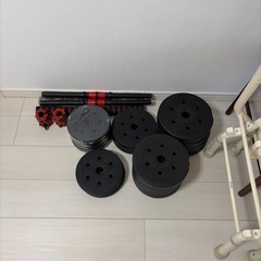 無料で差し上げます！衣装ケース等の画像