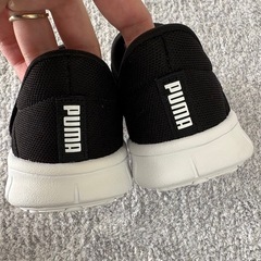 PUMA スリッポン 14cmの画像