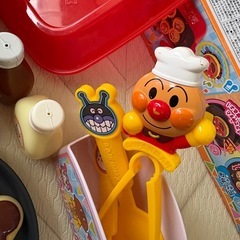 アンパンマン たこやきノリノリ パーティーしちゃお! おしゃべりホットプレートの画像