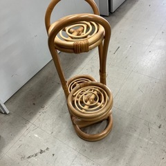 石2512-410 ラタン製フラワースタンド 中古の画像