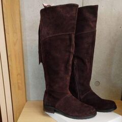 ロングブーツ  本革スエード　ブーツキーパー付　size35(22.5)の画像