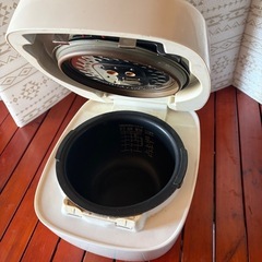 難あり　タイガー　圧力IH 炊飯器 炊きたての画像