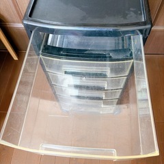 書類収納の画像